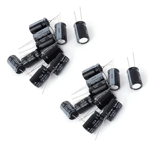 10 X Capacitor Electrolitico 47 Uf 105° Blindado 25v 35v 50v