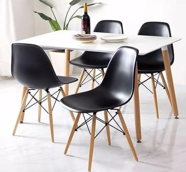Silla De Comedor Eames Nordico Flia Hdc Group, X4 Unidades Color Negro