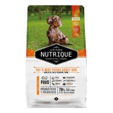 Nutrique Ultra Premium Toy & Mini Young Adult Dog Alimento Sabor Pavo Y Cerdo En Bolsa De 7.5kg