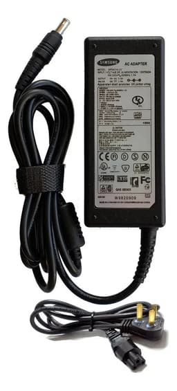 Cargador Notebook Samsung Np-r428 Np300e5c Np300e5e