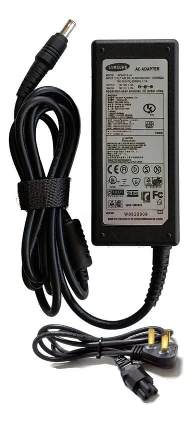 Cargador Notebook Samsung Np-r428 Np300e5c Np300e5e